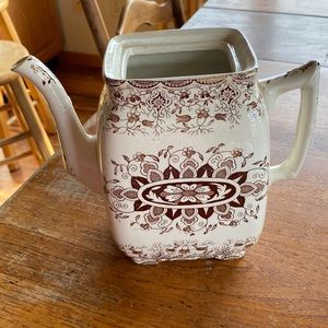 Antique W.H. Grindley England “Daisy” brown transfer ware  7 1/2” teapot no lid